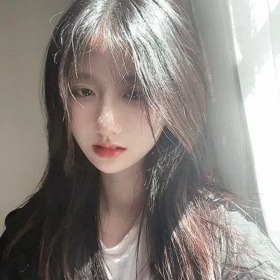 龙仁重逢 海报