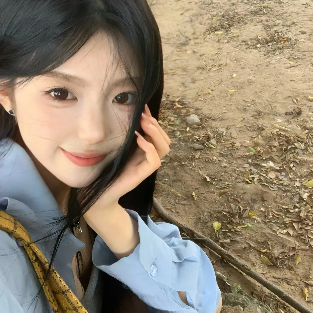 春川告白 海报