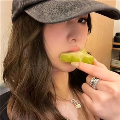 樱花星河 海报